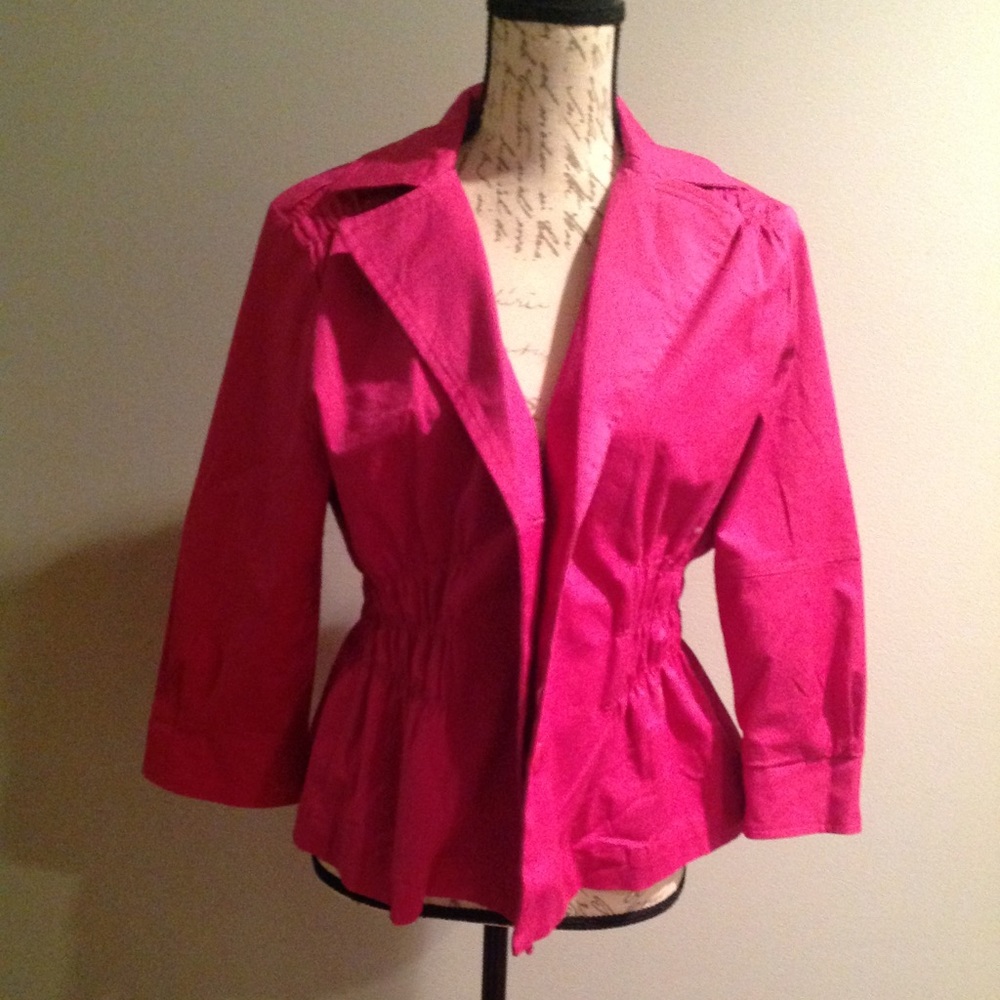 Incredibly Chic And Comfortable!! - image 1